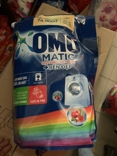 NƯỚC GIẶT OMO MATIC CỬA TRƯỚC  3,6l