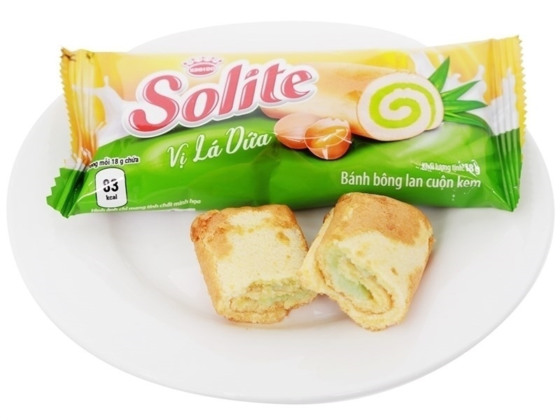 BÁNH BÔNG LAN CUỘN KEM VỊ LÁ DỨA