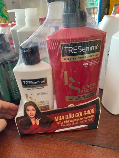 Dầu gội TRESemme tặng xả